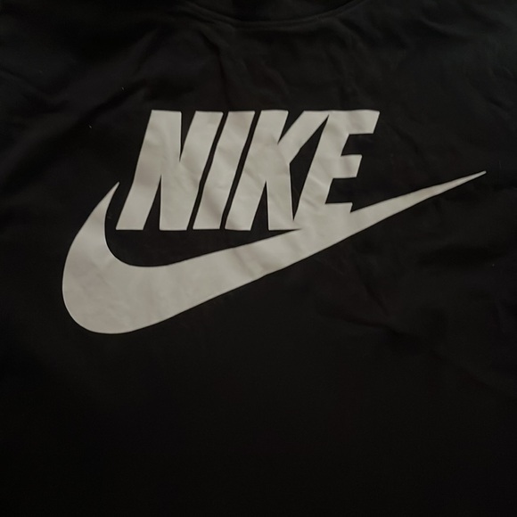 Nike Black Tee - Picture 3 of 5